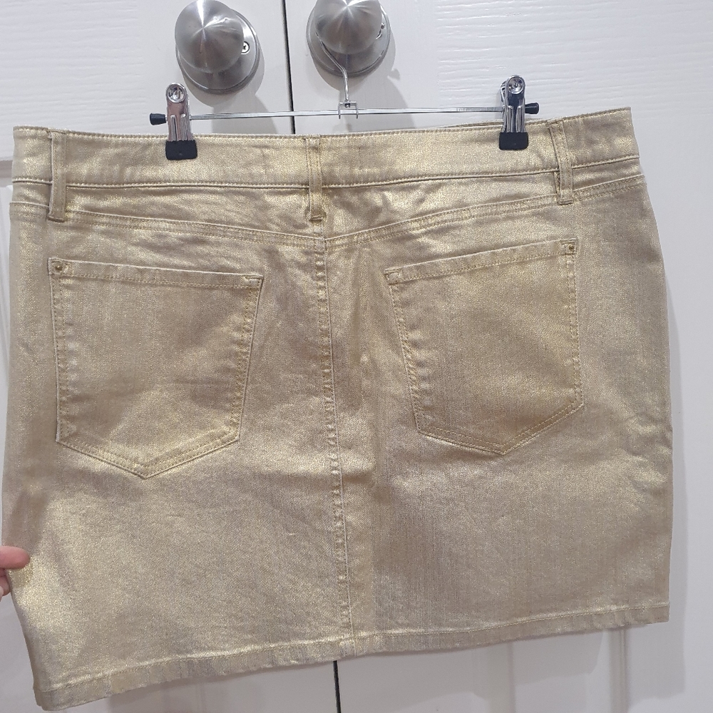 BNWT Country Road Gold Metallic Skirt Size 16 - Picture 5 of 9